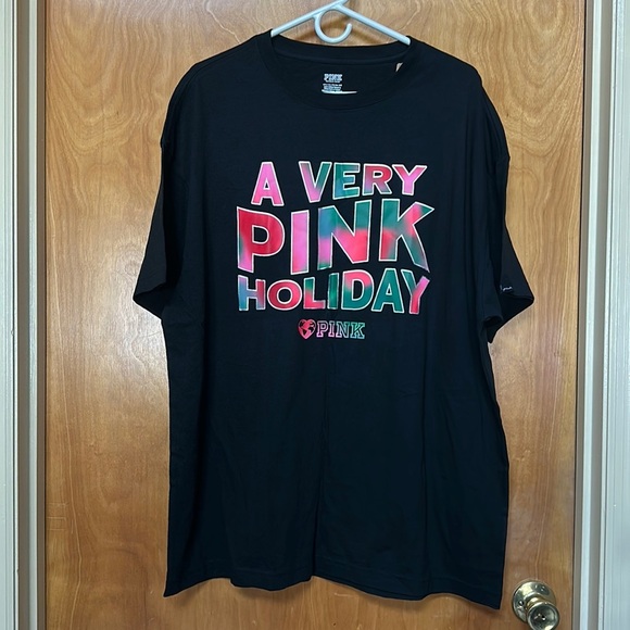 💖 Victoria’s Secret PINK Short Sleeve Shirt 💯% cotton - Picture 1 of 8